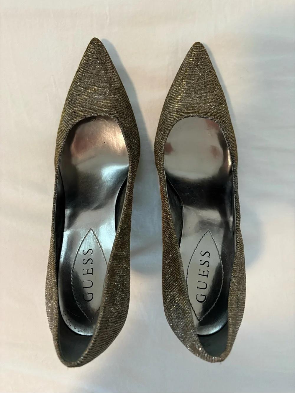 Guess Pointed Toe Glitter Pumps in Metallic Gold and Charcoal with Leopard Spots